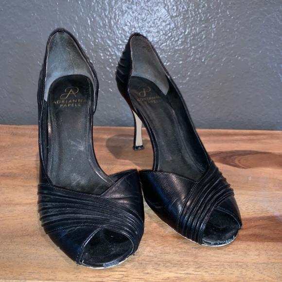 Pleated peep toe 3.5” heel - Picture 1 of 2
